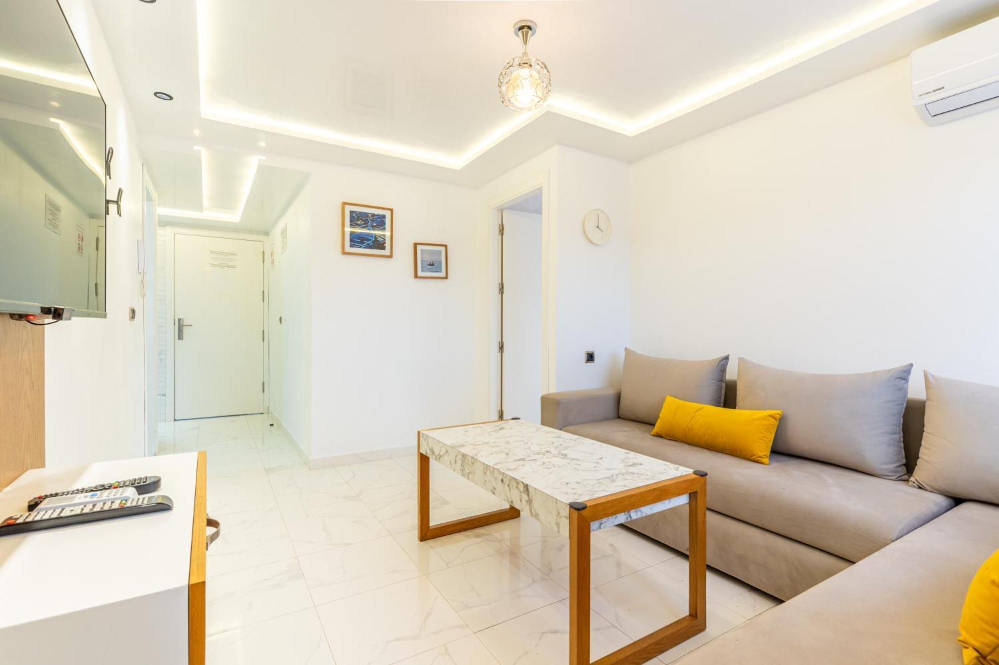 Hot Appar Luxury Suitemar M'Diq Exterior foto